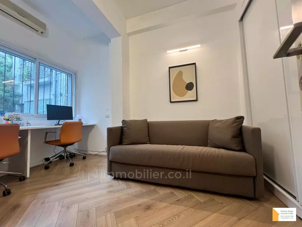 Apartment 3 rooms Tel Aviv quarter of the sea 232-IBL-3841