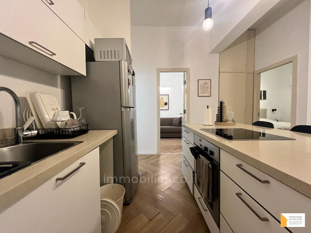 Apartment 3 Rooms Tel Aviv quarter of the sea 232-IBL-3841