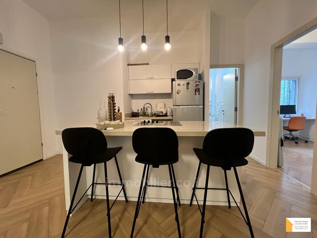 Apartment 3 Rooms Tel Aviv quarter of the sea 232-IBL-3841