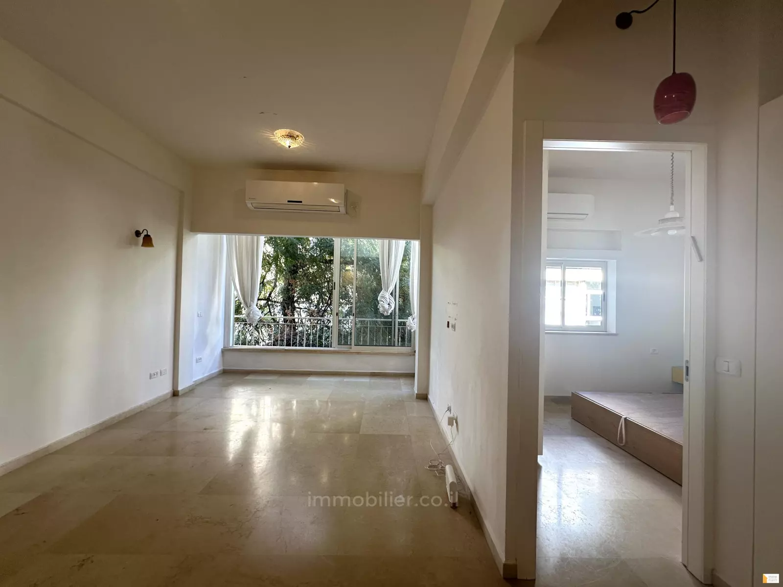 Apartment 3 rooms Tel Aviv City center 232-IBL-3853