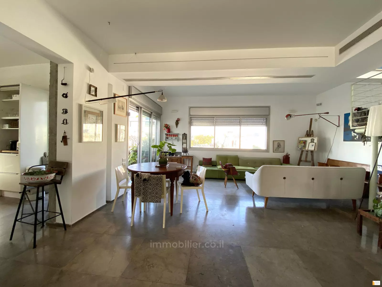 Duplex 4 rooms Tel Aviv quarter of the sea 232-IBL-3857