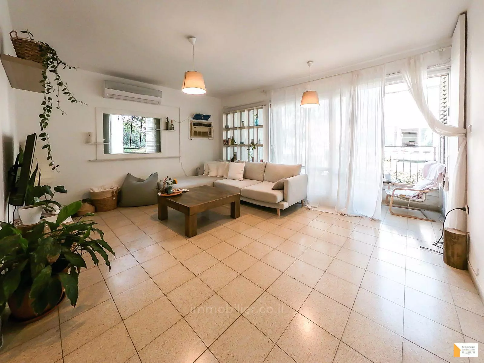 Villa 3 rooms Tel Aviv Bazel 232-IBL-3861