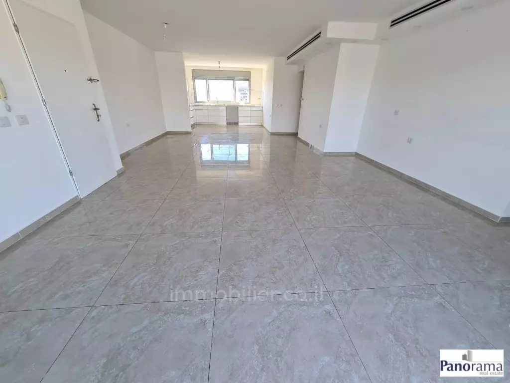 Penthouse 5 rooms Ashkelon Agamim 233-IBL-1200