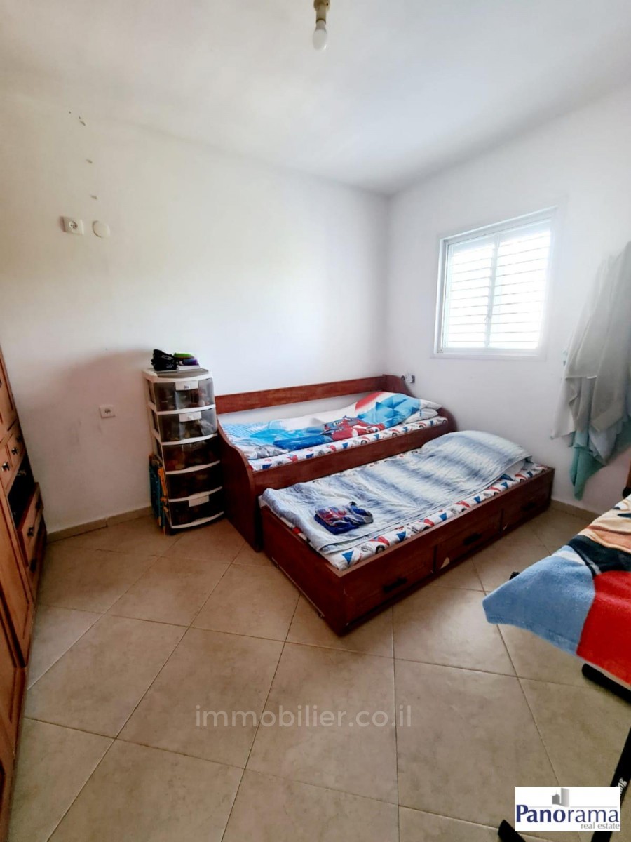 Apartment 4 Rooms Ashkelon Newe Dekalim 233-IBL-1305