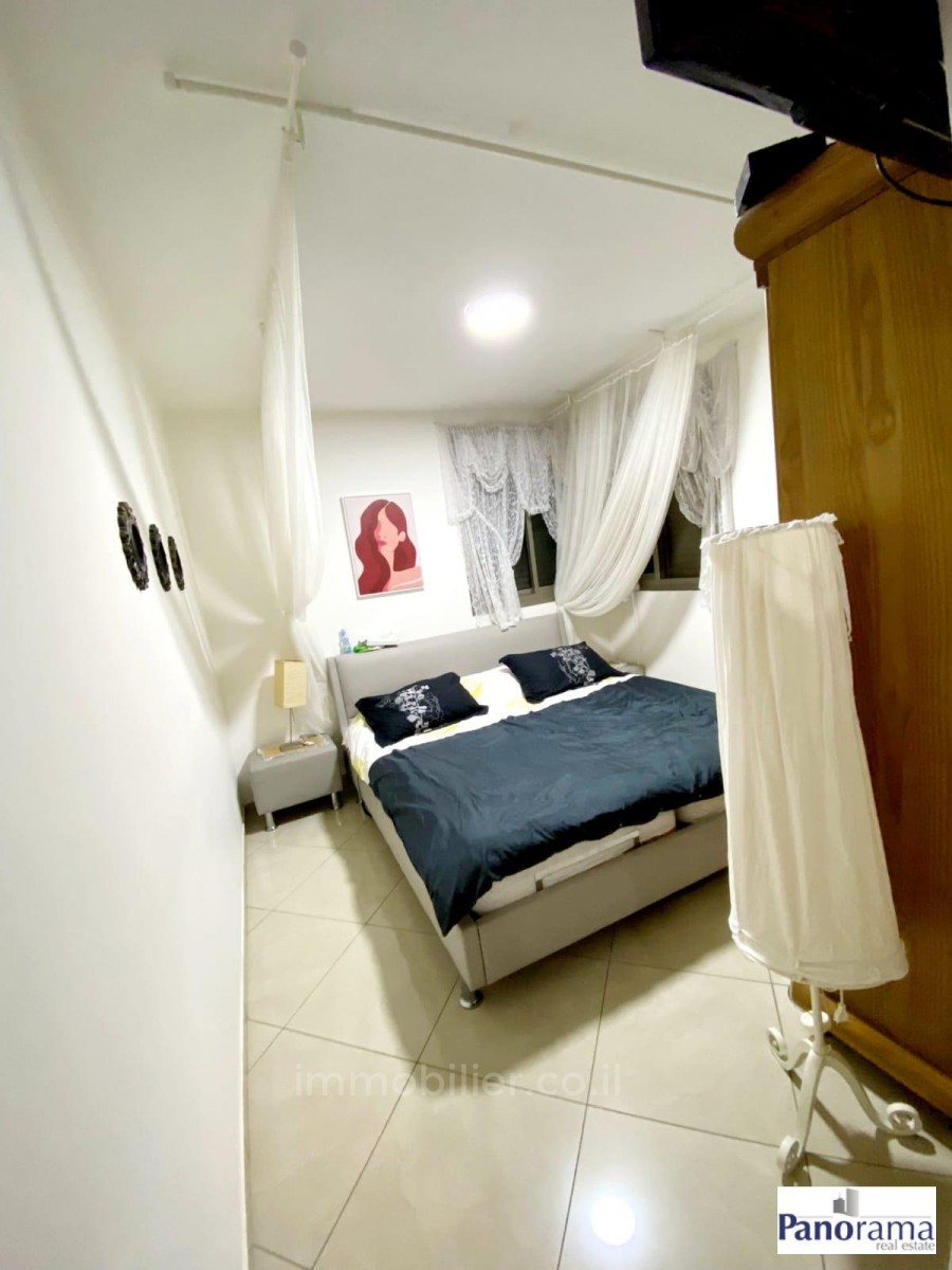 Apartment 4 Rooms Ashkelon Barnea 233-IBL-1313