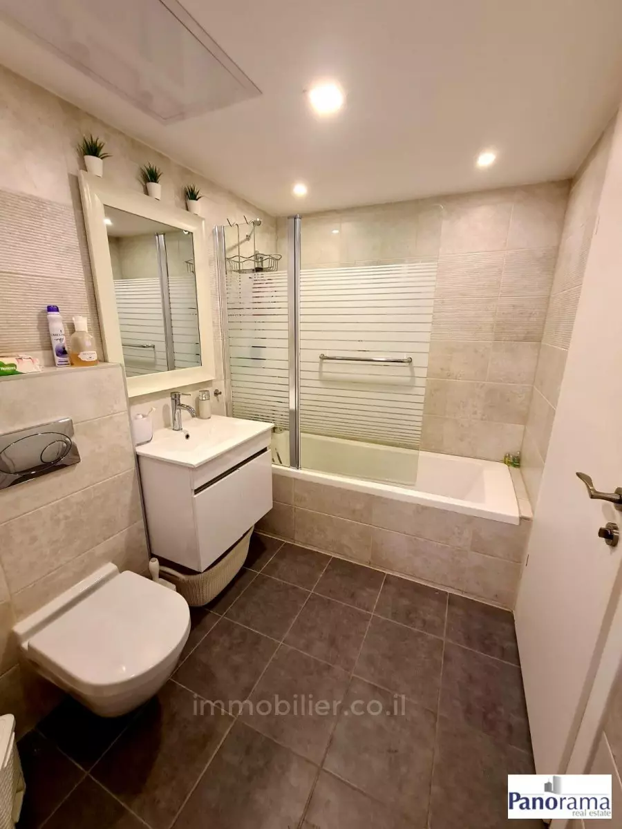 Penthouse 5 rooms Ashkelon Agamim 233-IBL-1315