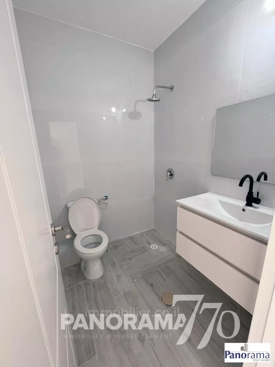 Penthouse 5 rooms Ashkelon Newe Adarim 233-IBL-1344