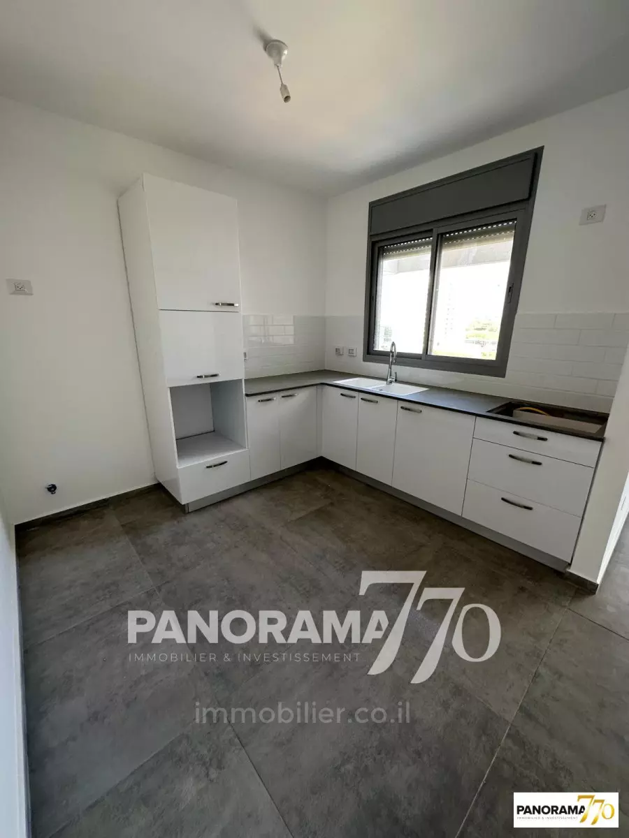 Apartment 4 rooms Ashkelon Agamim 233-IBL-1370