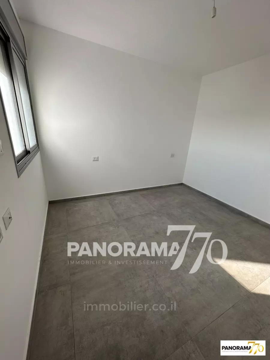 Apartment 4 rooms Ashkelon Agamim 233-IBL-1370