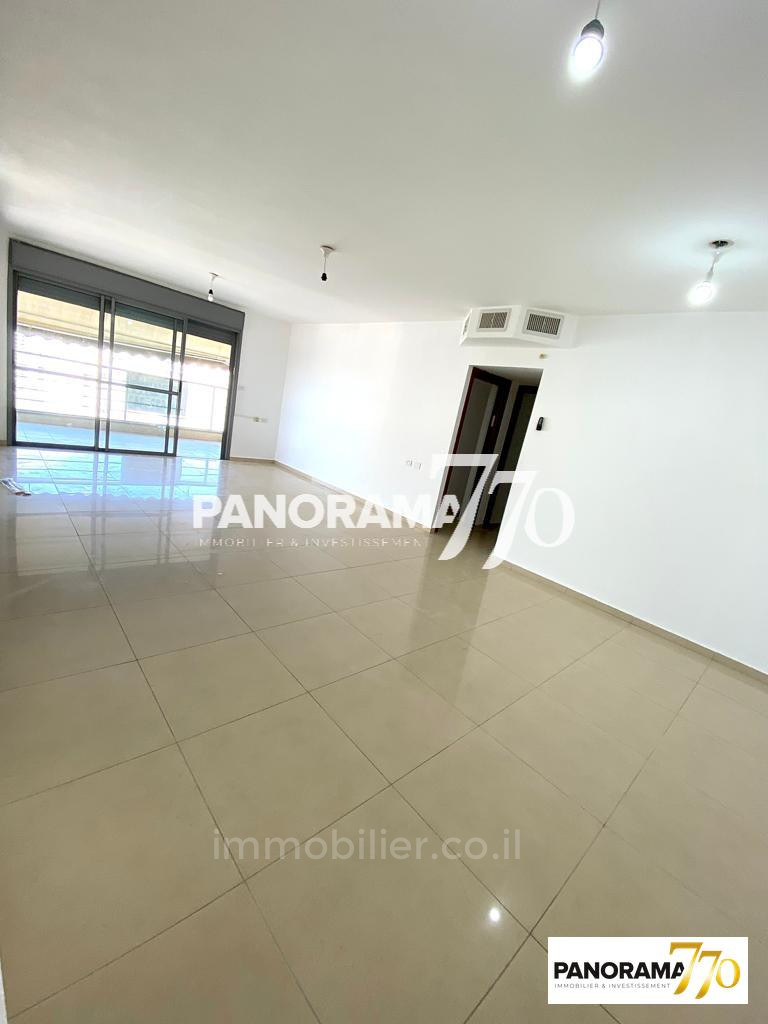 Apartment 5 Rooms Ashkelon Barnea 233-IBL-1379
