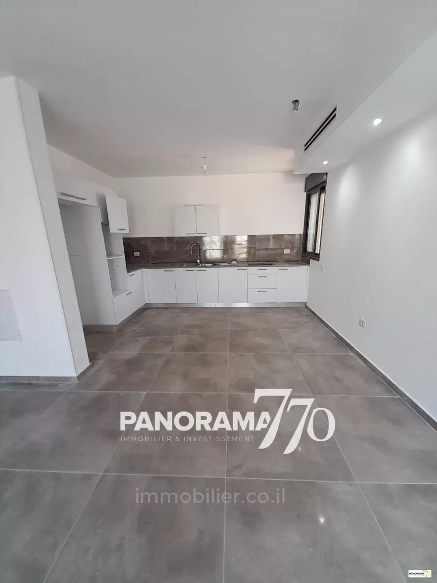 Apartment 5 rooms Netivot Maarav 233-IBL-1380