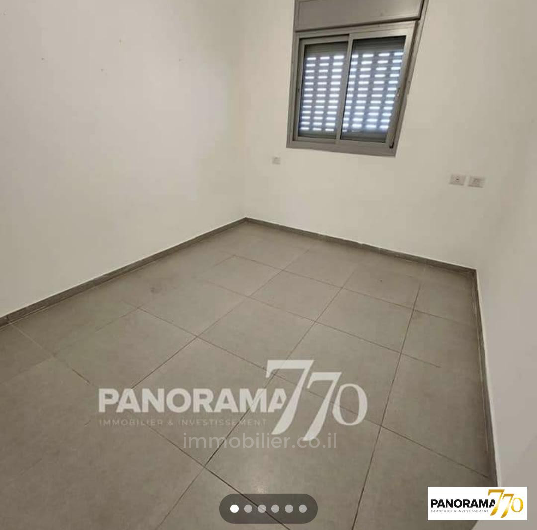 Apartment 4 Rooms Netivot Maarav 233-IBL-1410