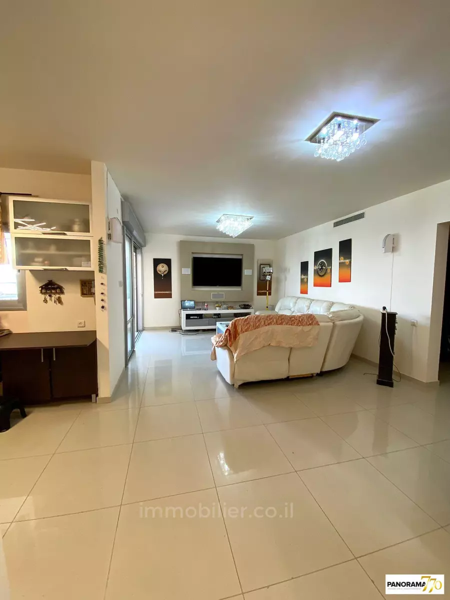 Apartment 5 rooms Ashkelon Afridar 233-IBL-1416