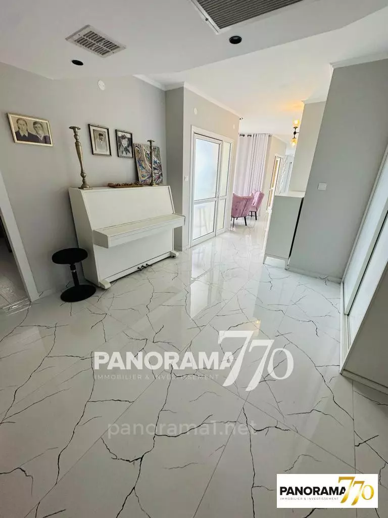 Penthouse 5.5 Rooms Ashkelon City 233-IBL-1496