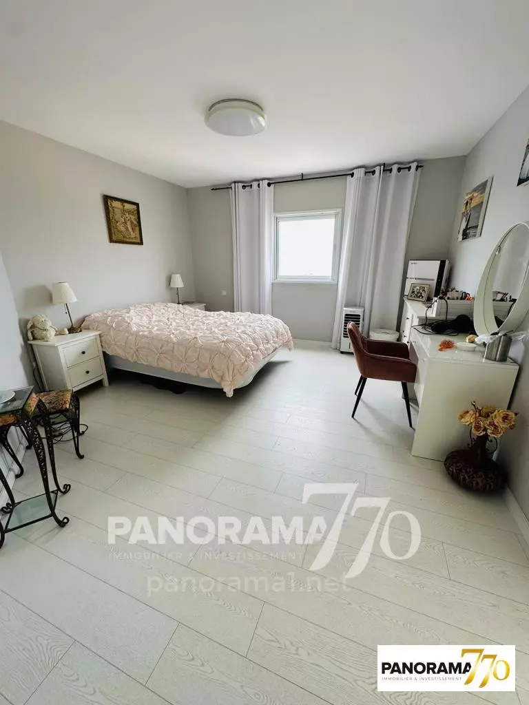 Penthouse 5.5 Rooms Ashkelon City 233-IBL-1496