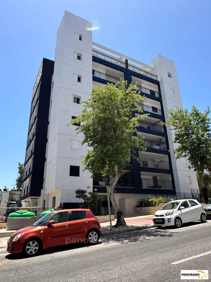 Apartment 4 Rooms Ashdod He 233-IBL-1499