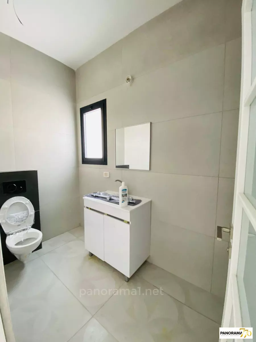 Penthouse 2 Rooms Ashdod He 233-IBL-1501