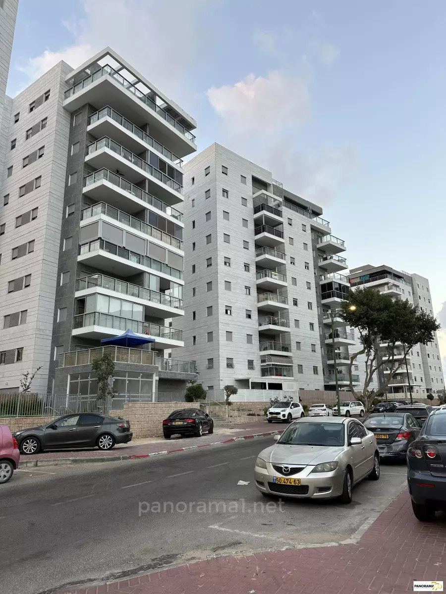 Apartment 4 Rooms Ashkelon Barnea 233-IBL-1509