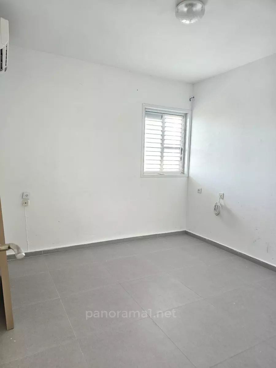 Apartment 3 Rooms Ashkelon Neot 233-IBL-1534