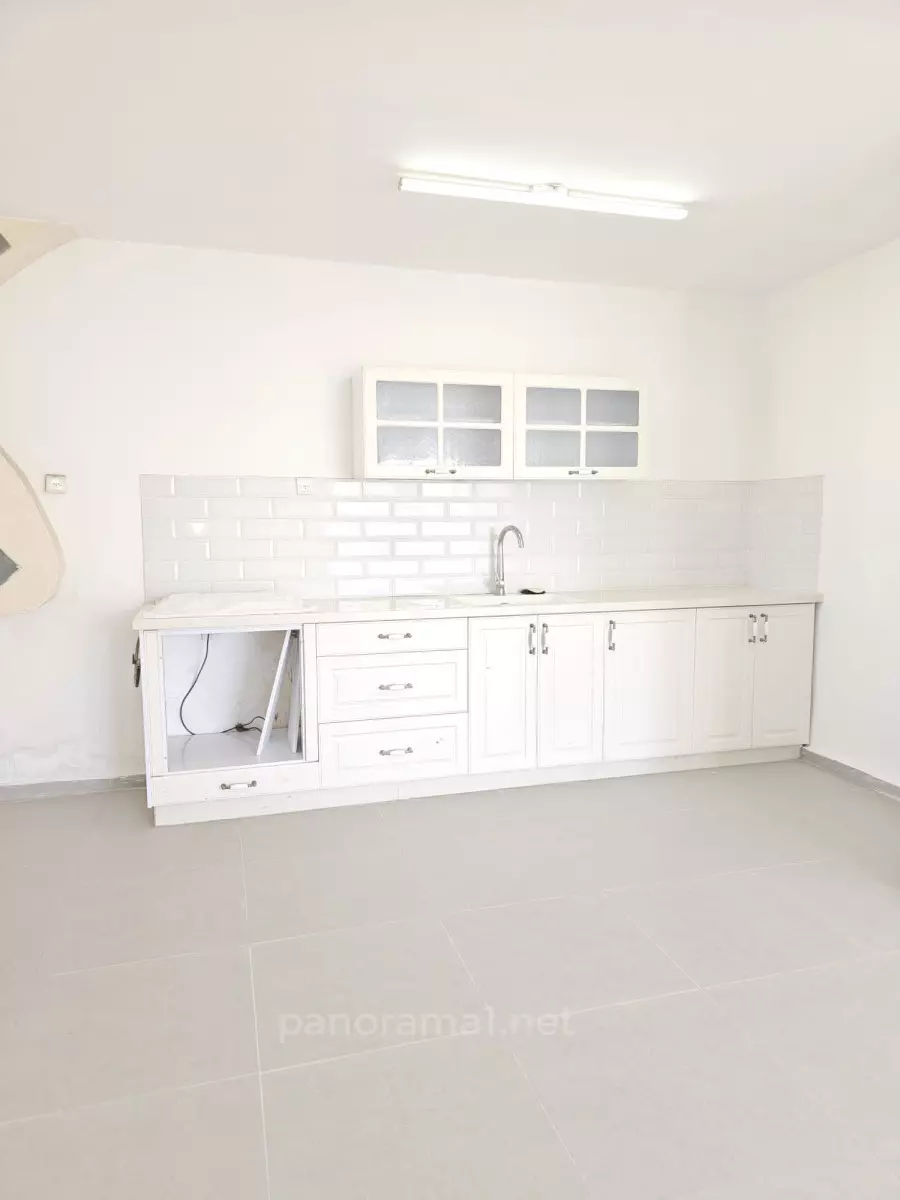 Apartment 3 Rooms Ashkelon Neot 233-IBL-1534