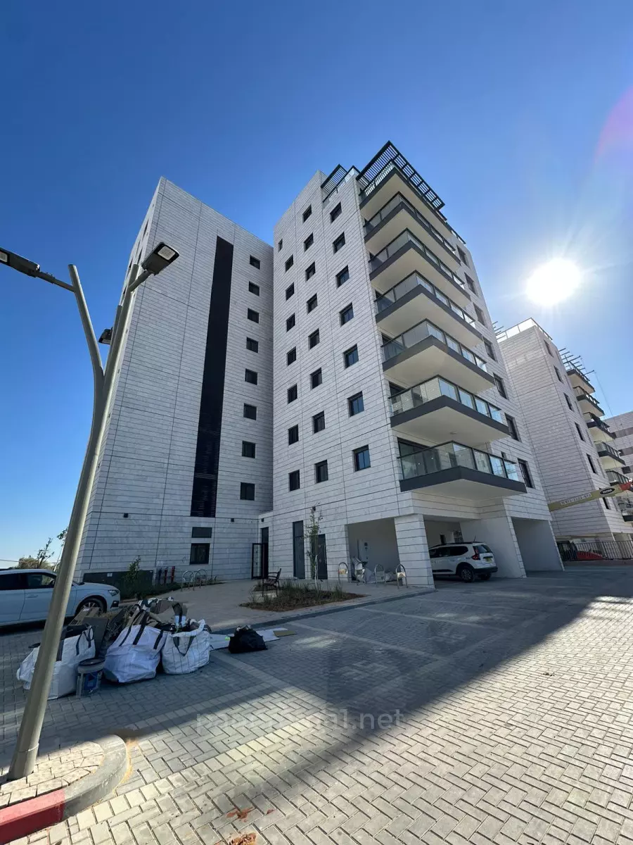 Apartment 3 Rooms Ashkelon Agamim 233-IBL-1538