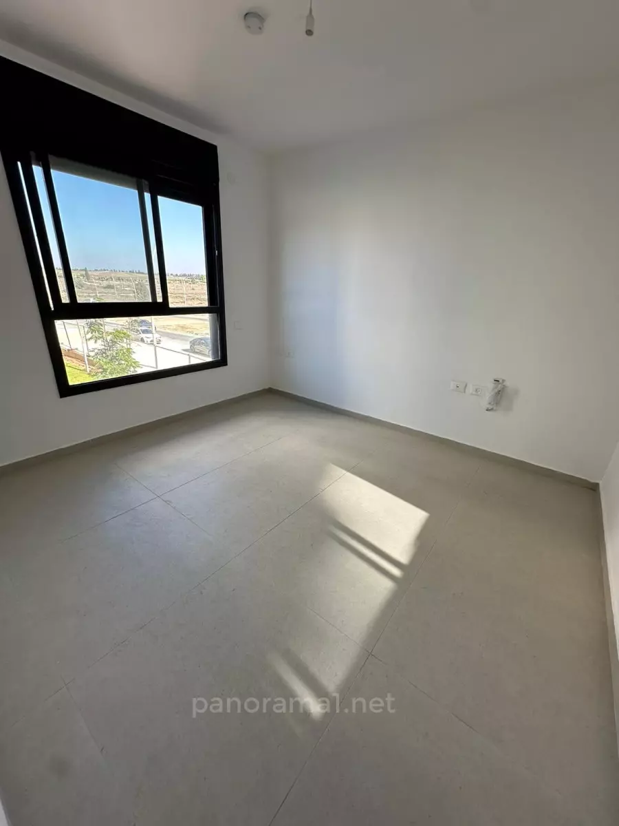 Apartment 4 Rooms Ashkelon Agamim 233-IBL-1539