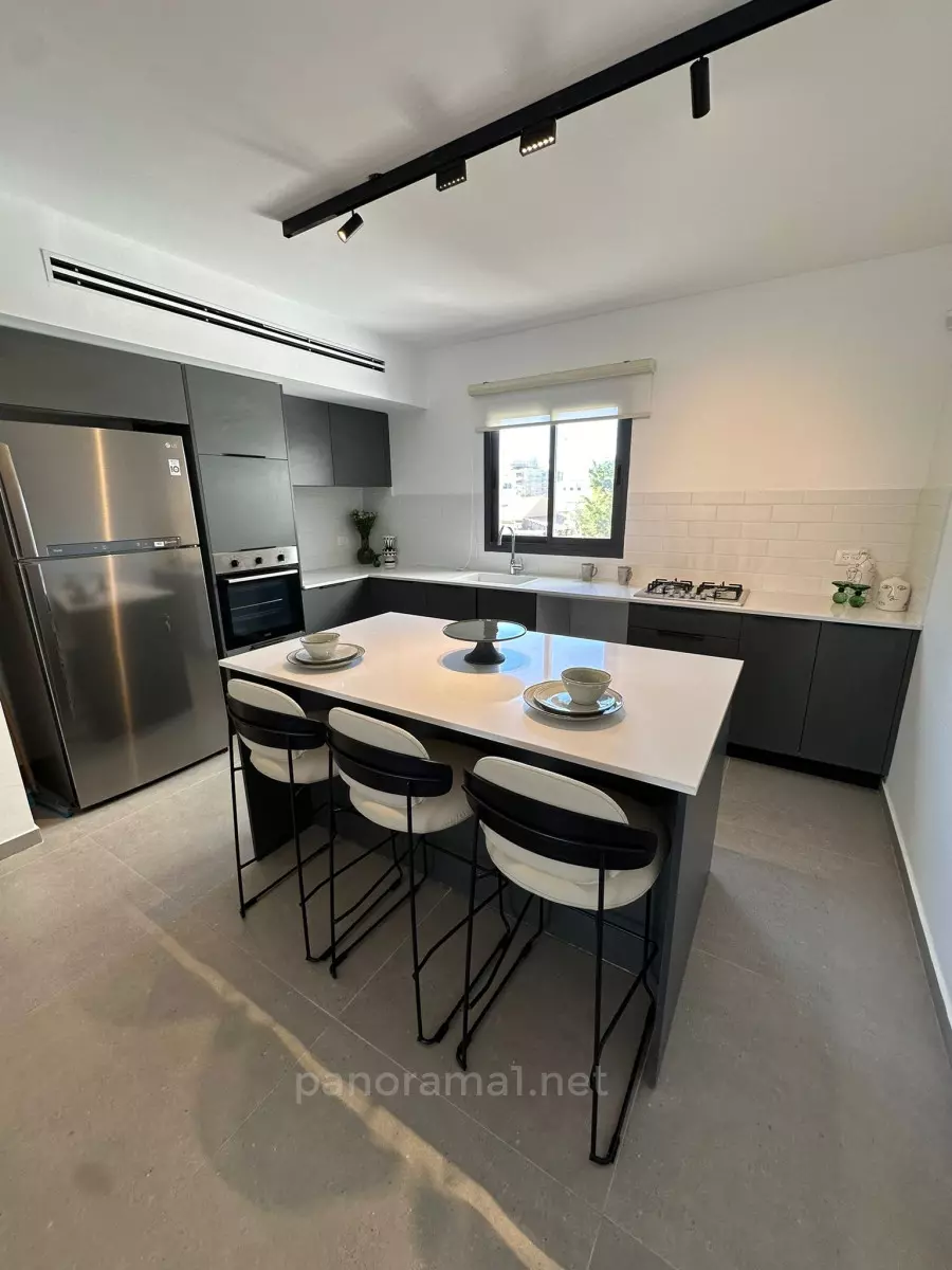 Apartment 5 Rooms Ashkelon Agamim 233-IBL-1540