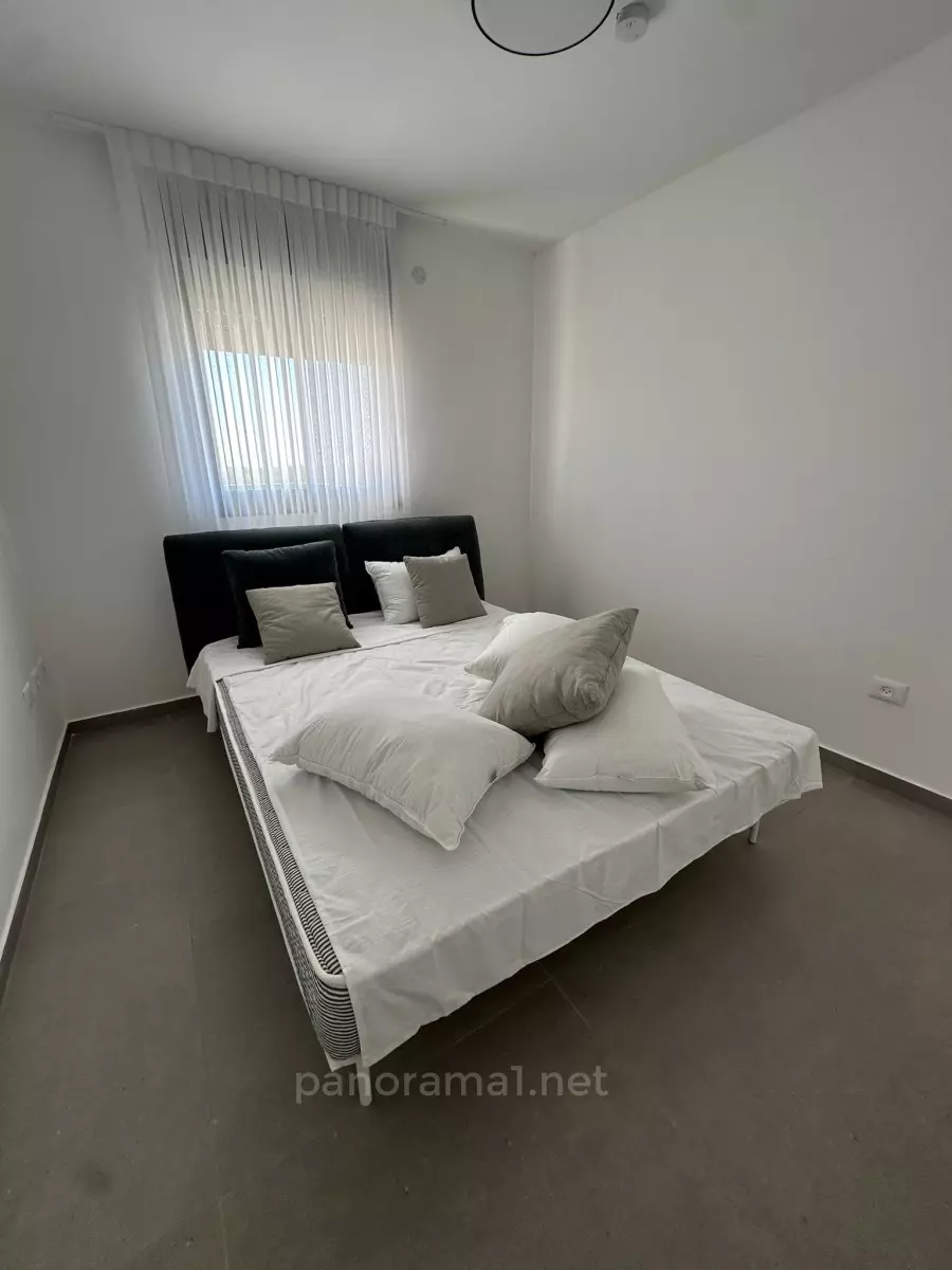 Apartment 5 Rooms Ashkelon Agamim 233-IBL-1540