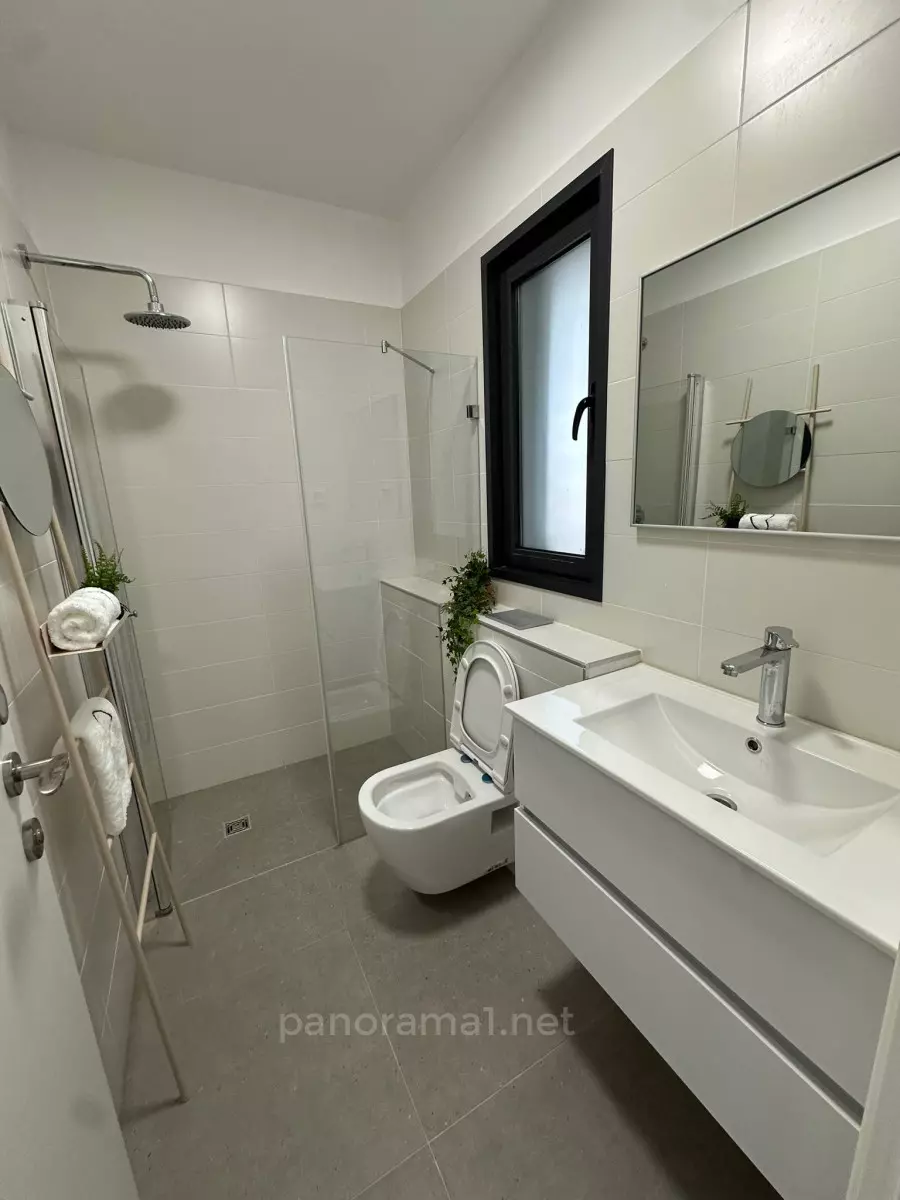 Apartment 5 Rooms Ashkelon Agamim 233-IBL-1540