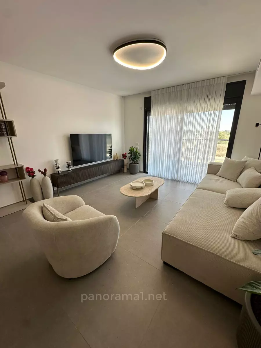 Apartment 5 Rooms Ashkelon Agamim 233-IBL-1540