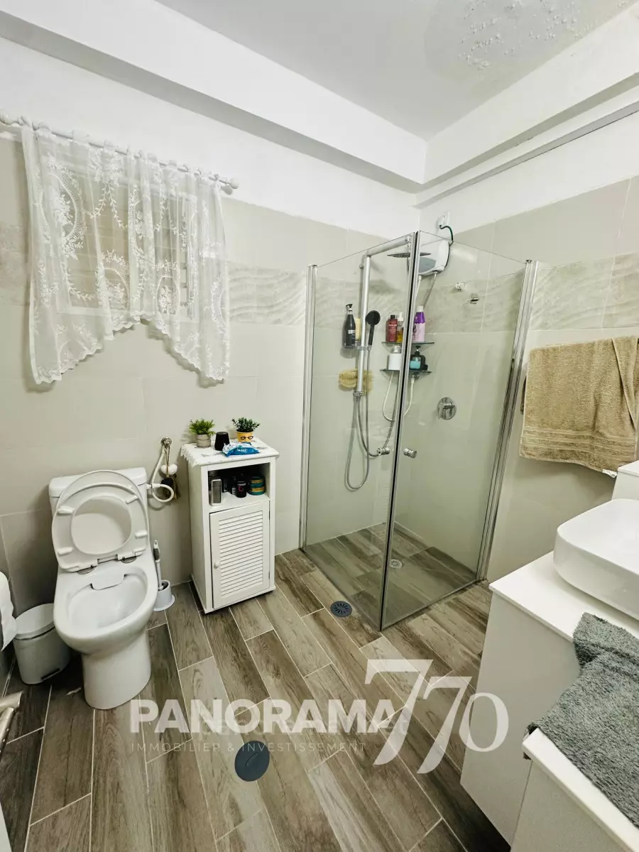 Penthouse 5.5 Rooms Ashkelon Barnea 233-IBL-1542