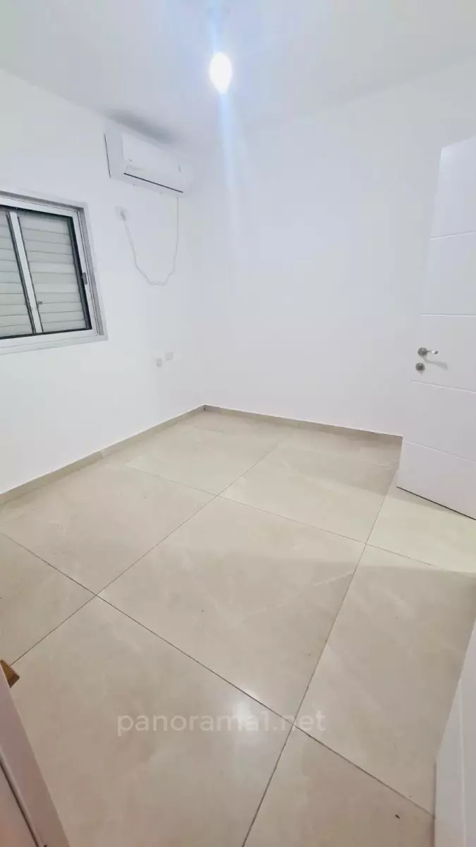 Apartment 4 Rooms Ashkelon Afridar 233-IBL-1544