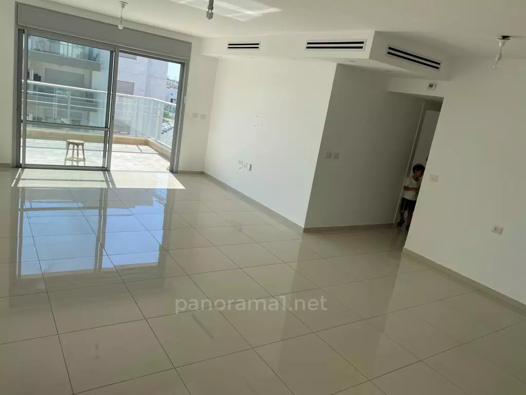 Apartment 5 Rooms Ashkelon Agamim 233-IBL-1546