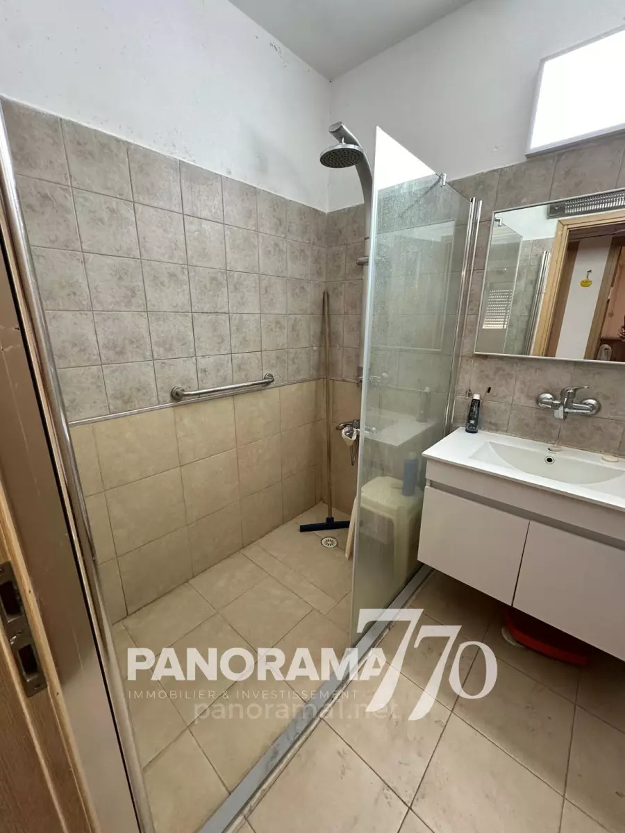 Apartment 3 Rooms Ashkelon City 233-IBL-1550