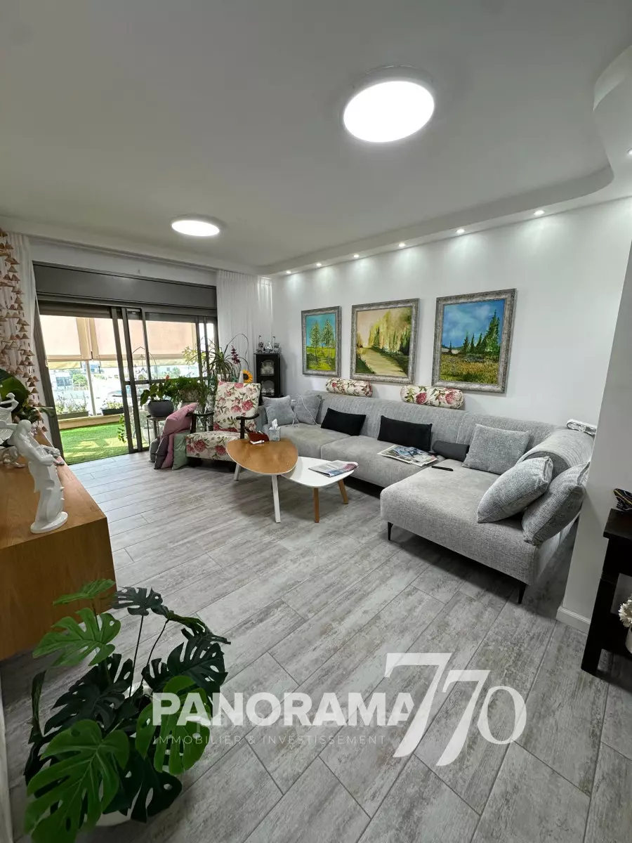 Mini-Penthouse 4 rooms Ashkelon Barnea 233-IBL-1563