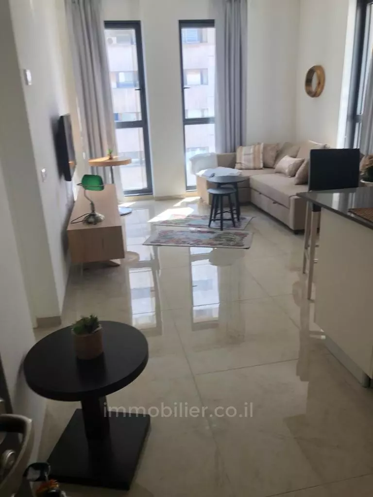 Apartment 4 rooms Jerusalem City center 245-IBL-1612