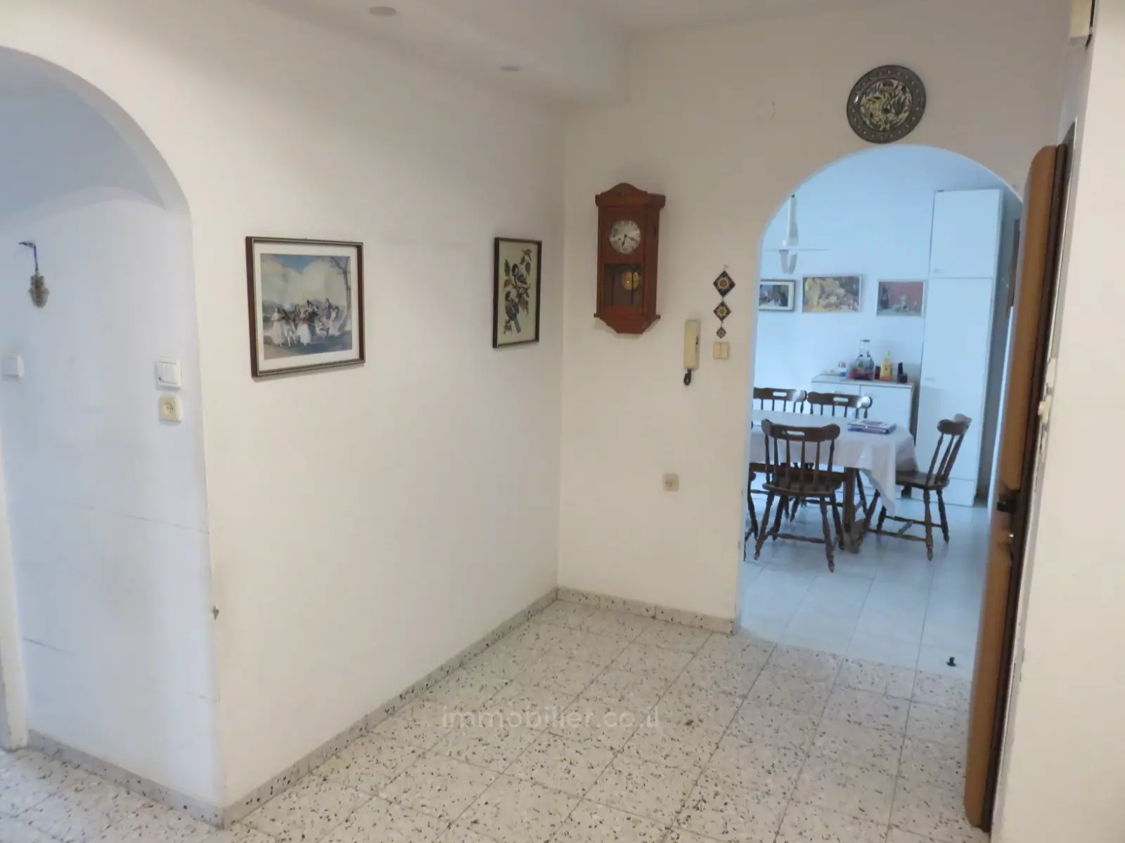 Apartment 3.5 rooms Jerusalem Rasko 245-IBL-1787