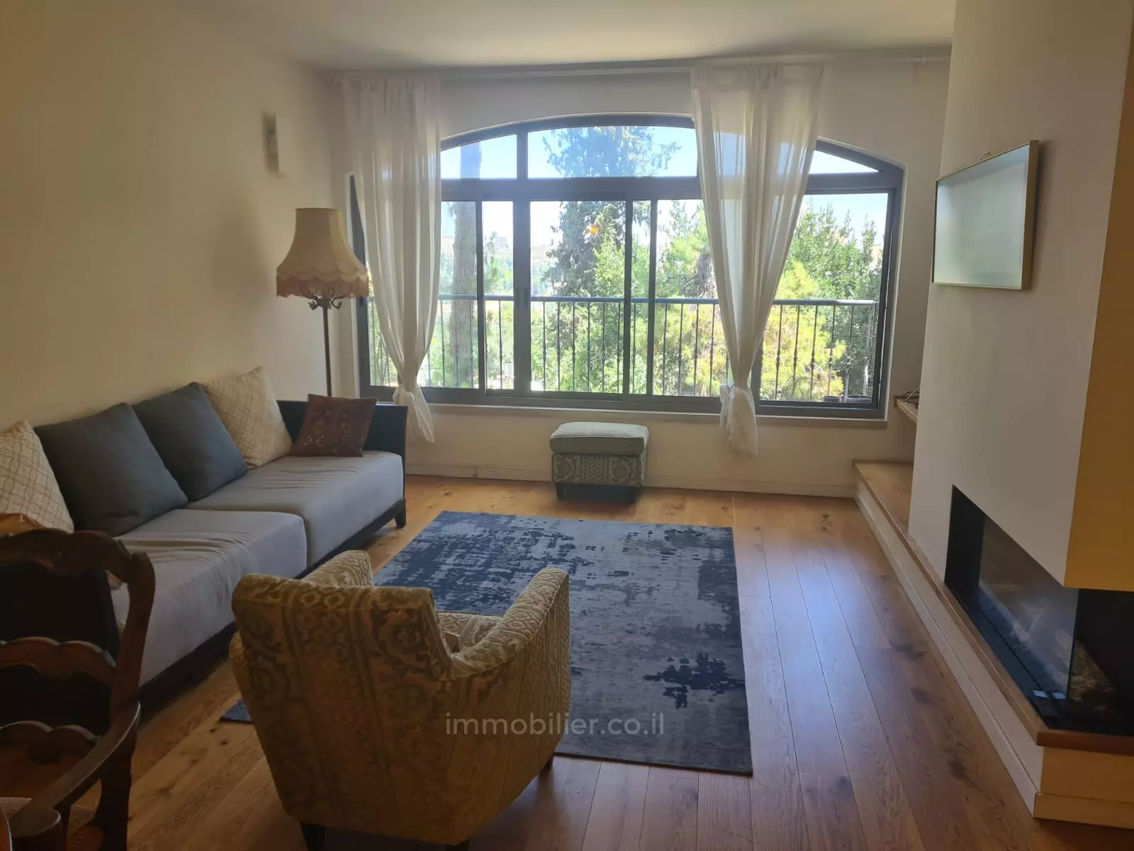 Apartment 3 rooms Jerusalem Abu Tor 245-IBL-1812