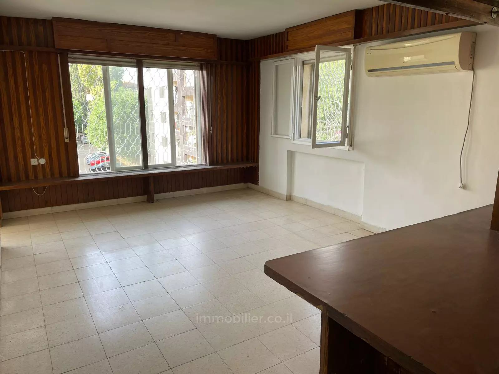 Apartment 4 rooms Jerusalem Baka 245-IBL-1813