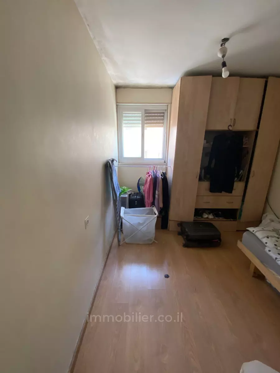 Apartment 4 rooms Jerusalem Baka 245-IBL-1836