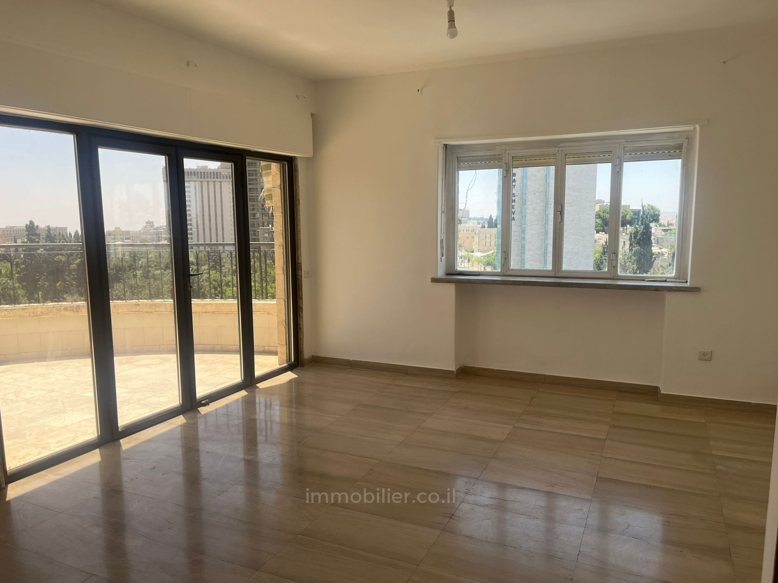 Apartment 3 Rooms Jerusalem City center 245-IBL-1845