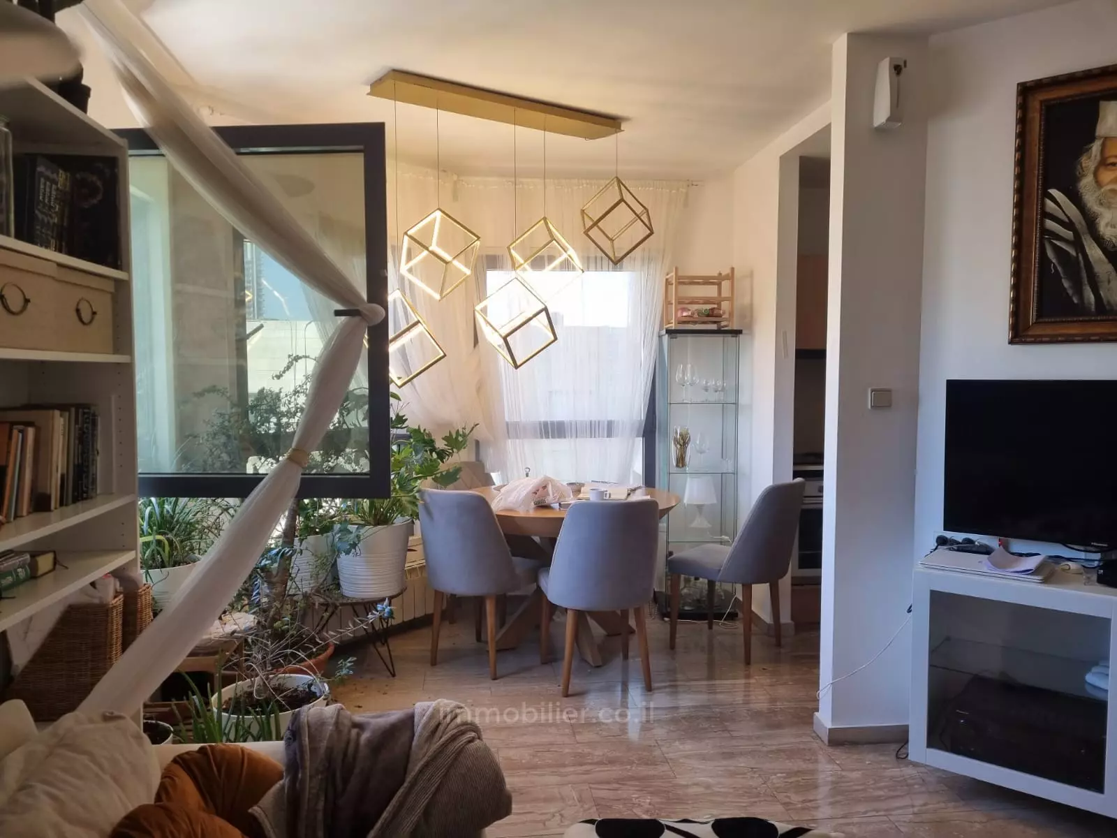 Apartment 3 rooms Jerusalem City center 245-IBL-1848