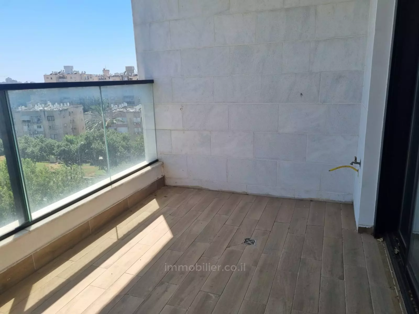 Apartment 5 rooms Tel Aviv Neve Ofer 245-IBL-1874