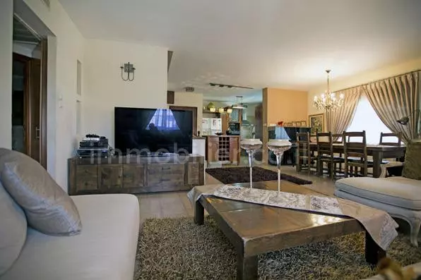 Duplex 5 Rooms Jerusalem Abu Tor 245-IBL-1876