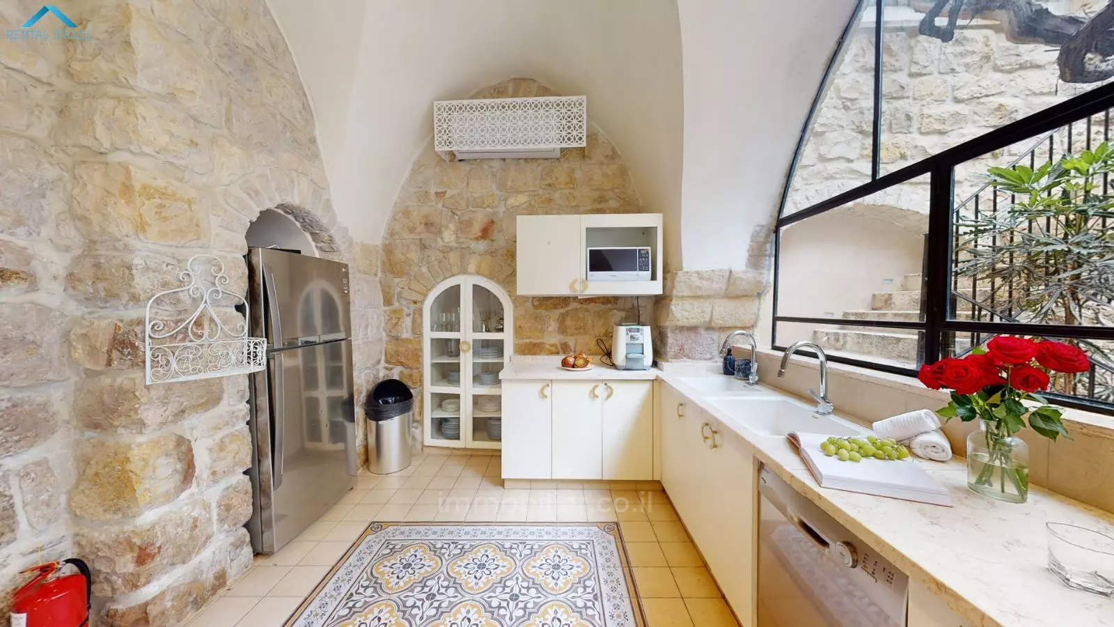 Villa 4 Rooms Jerusalem Mamila 245-IBL-1881