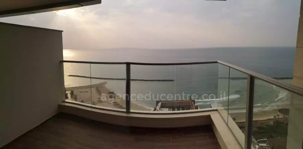 Apartment 4 rooms Netanya Sea 281-IBL-539