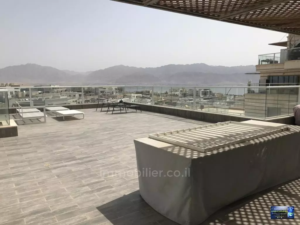 Apartment 4 rooms Eilat Tsofit Tahtit 288-IBL-176