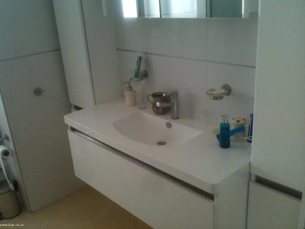 Apartment 5 rooms Eilat Ganim beth 288-IBL-191