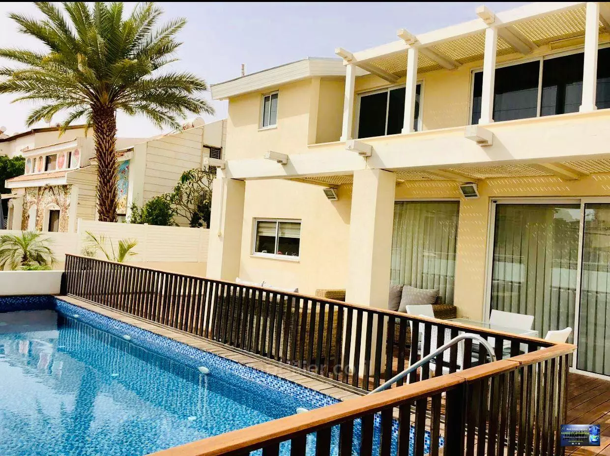 Villa 5 rooms Eilat Ganim aleph 288-IBL-240