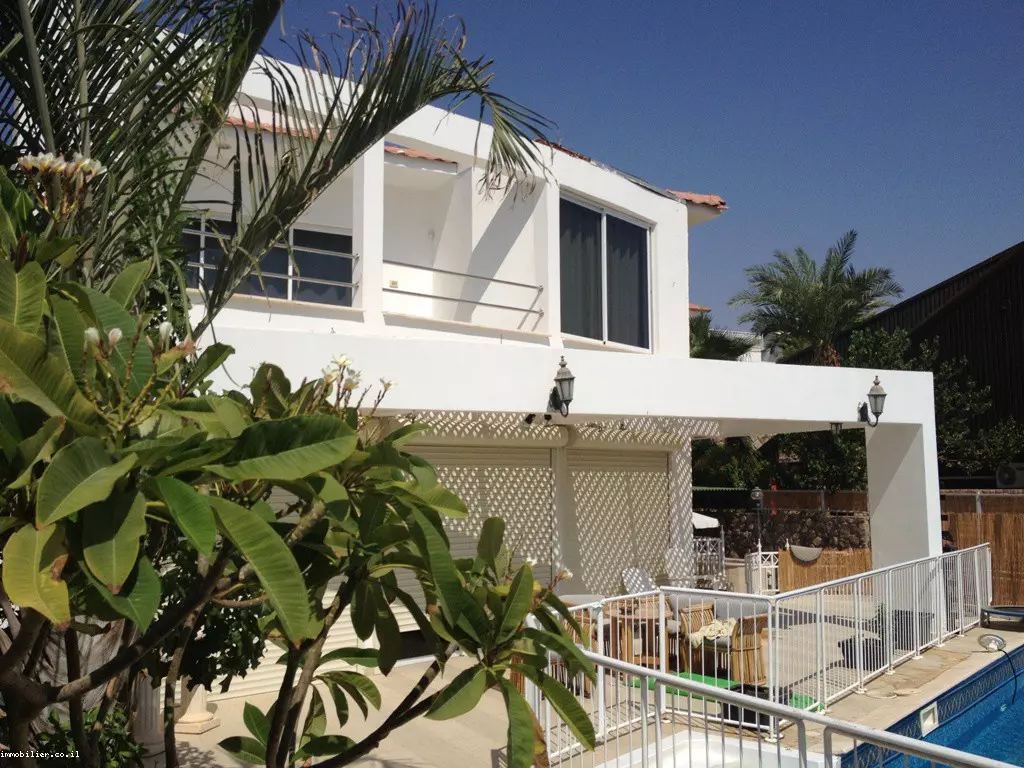 Villa 6 rooms Eilat Ganim beth 288-IBL-247